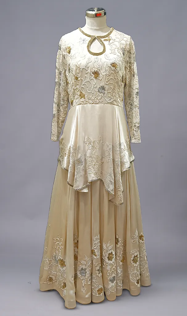 Ivory Cleopatra Gown (LN00166)