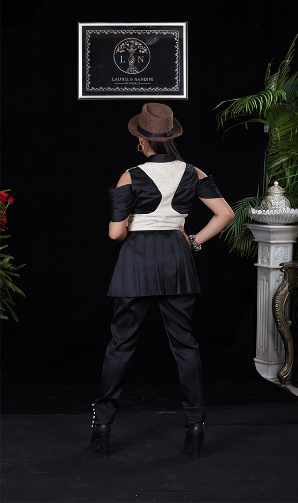 Butterfly Motif Lungi (LN0025)