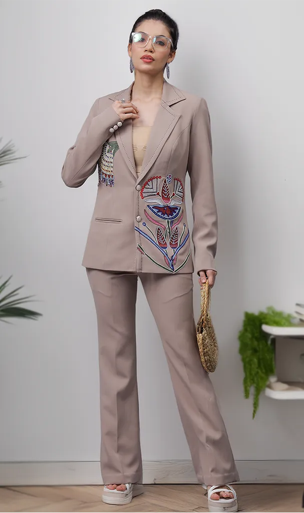 Cookie Beige Cordset with Detailed Embroidery (LN00136)